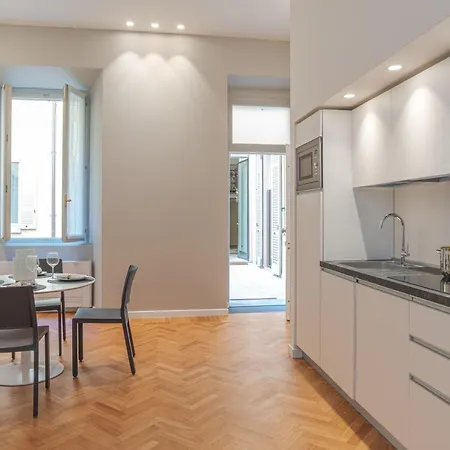 Del Vescovo - By Myhomeincomo Côme